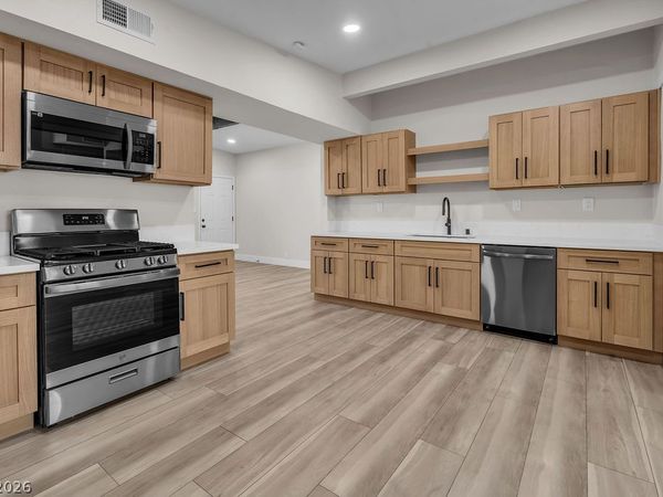 3315 E Webb Avenue , North Las Vegas, NV 89030