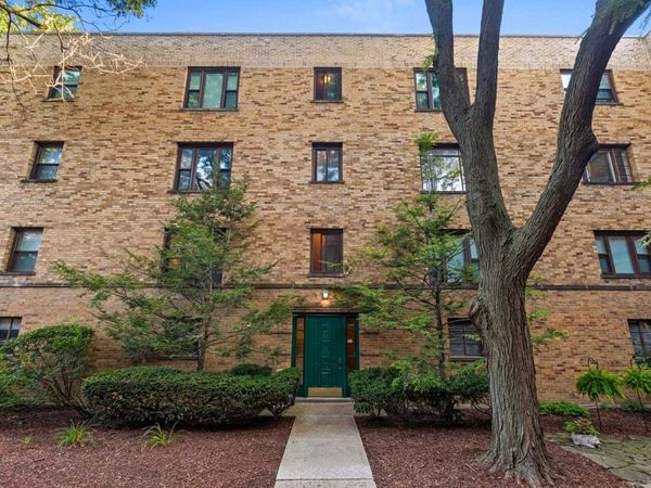 1539 Monroe Avenue , Unit 2, River Forest, IL 60305