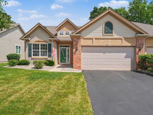 1525 Schaller Lane , Dyer, IN 46311