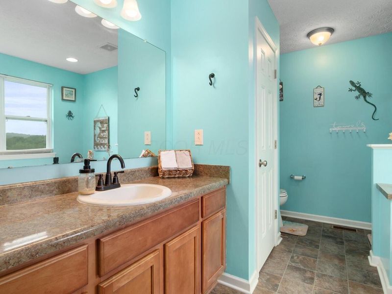 7360 Jones Road , Nashport, OH 43830 Photo 16