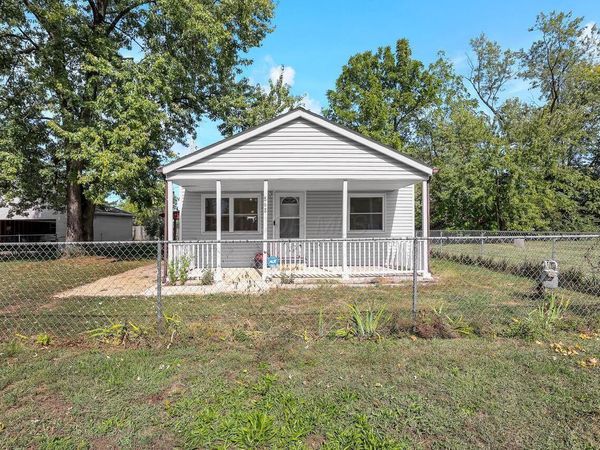 868 Lawndale Avenue, Columbus, OH 43207