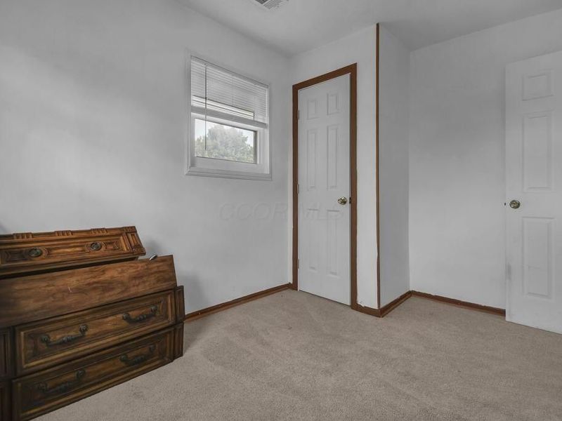 868 Lawndale Avenue, Columbus, OH 43207 Photo 8
