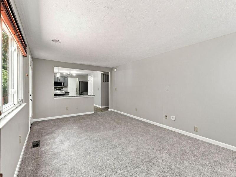3784 Irwin Simpson Road, Deerfield Twp., OH 45040 Photo 12