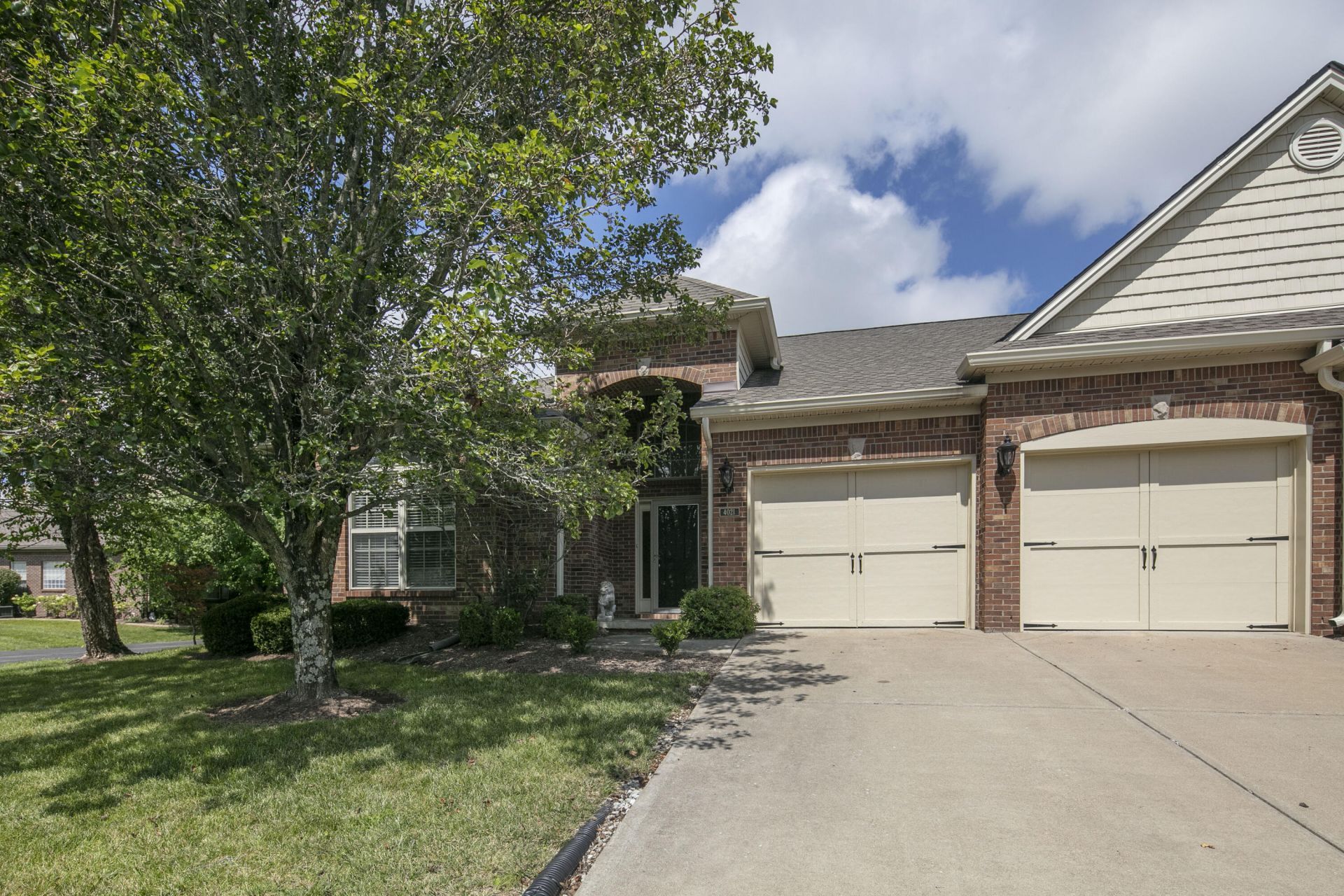 4021 Castlebridge Lane, Lexington, KY 40509 Main Photo