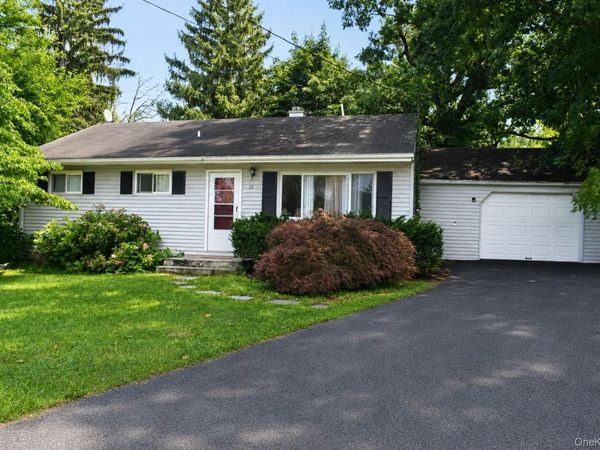 14 Perry Road , Cornwall, NY 12518