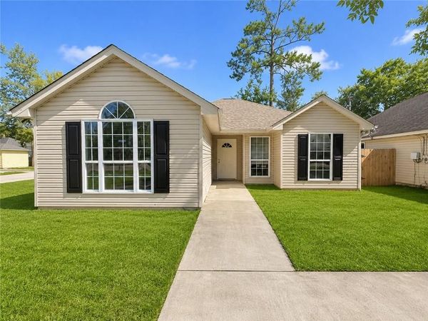 57396 MAPLE Avenue , Slidell, LA 70461