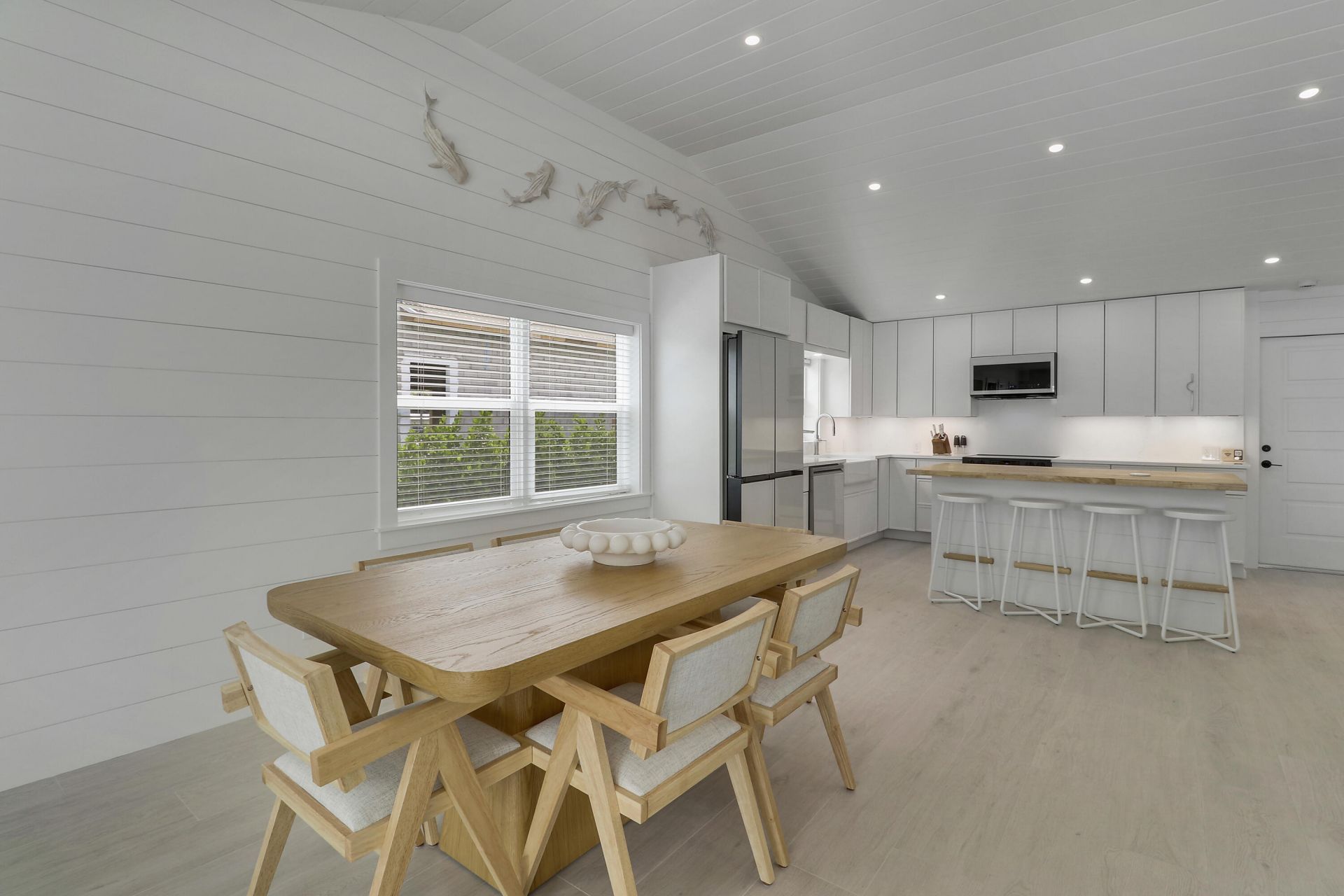 2443 E Edgewater Drive, Palm Beach Gardens, FL 33410 Photo