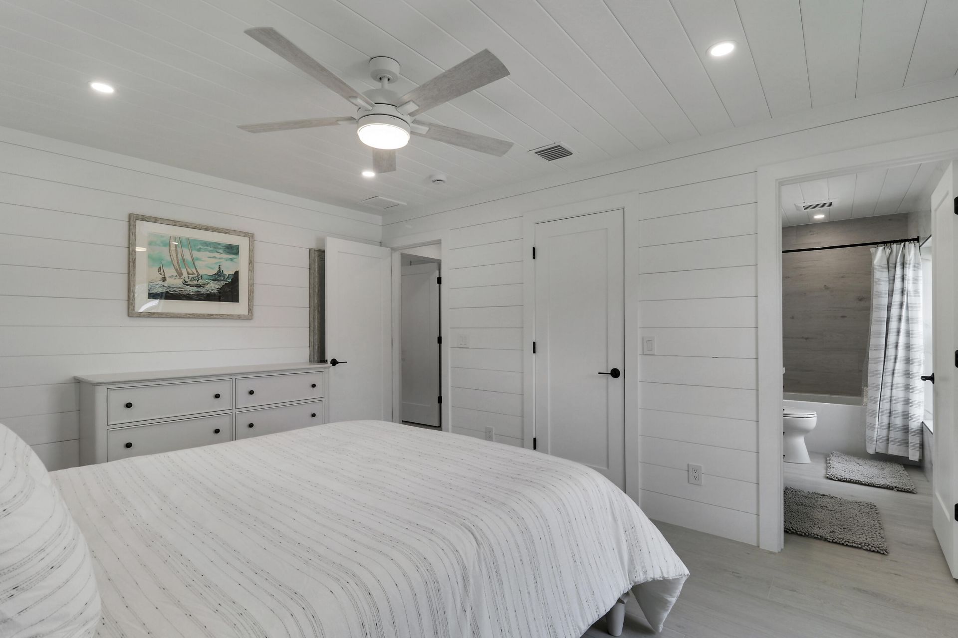 2443 E Edgewater Drive, Palm Beach Gardens, FL 33410 Photo