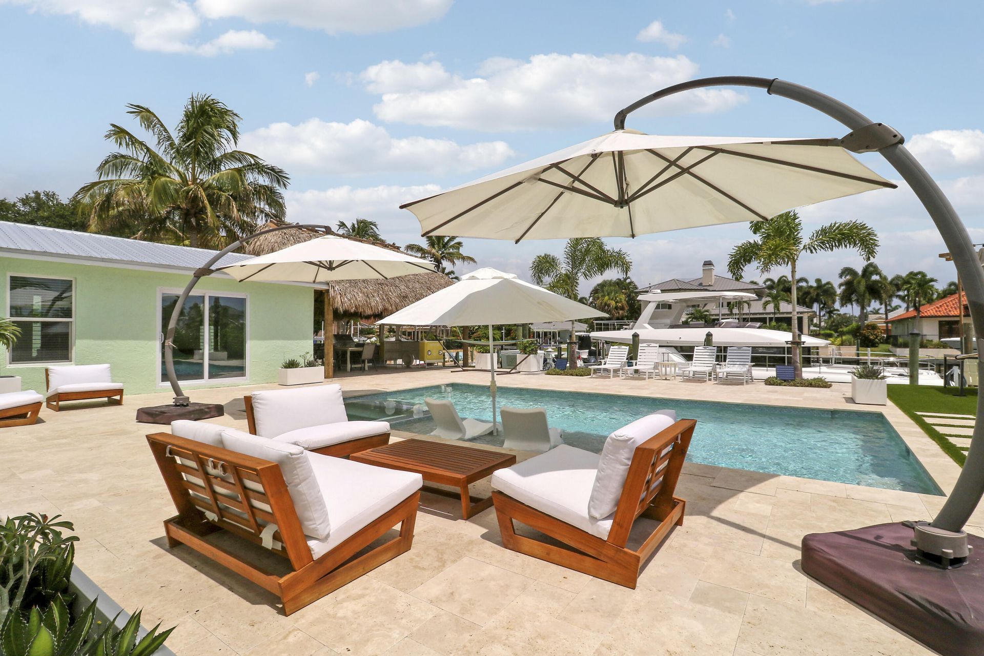 2443 E Edgewater Drive, Palm Beach Gardens, FL 33410 Photo