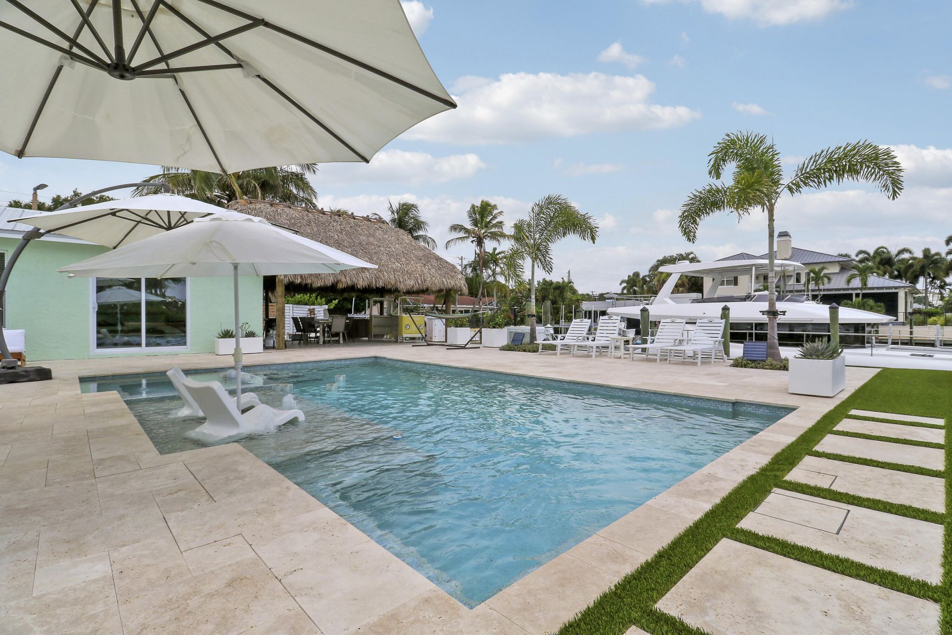 2443 E Edgewater Drive, Palm Beach Gardens, FL 33410 Photo