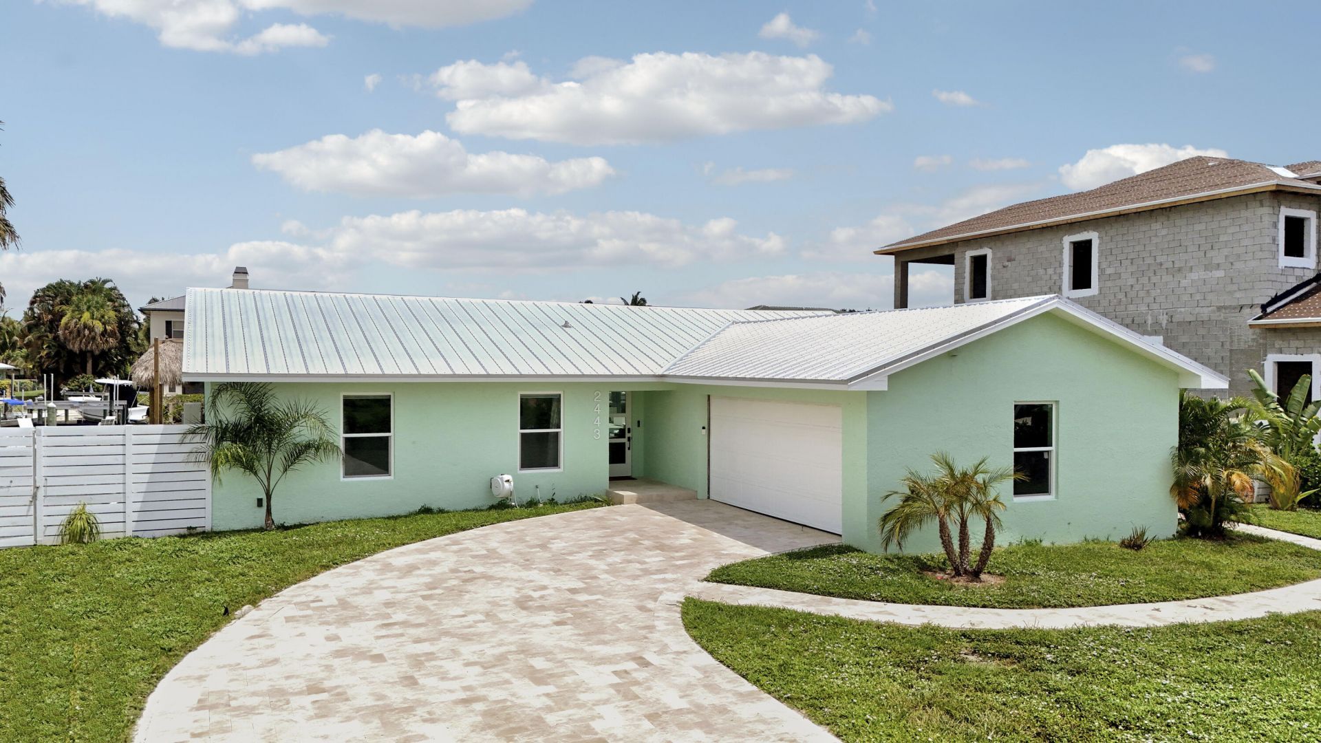 2443 E Edgewater Drive, Palm Beach Gardens, FL 33410 Photo