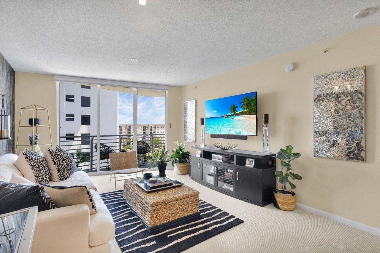 1551 N Flagler Drive, Unit 804, West Palm Beach, FL 33401 Photo