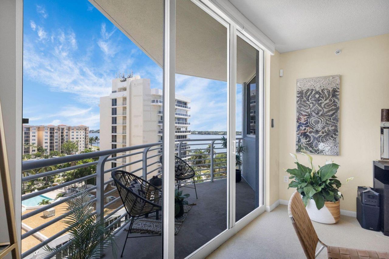 1551 N Flagler Drive, Unit 804, West Palm Beach, FL 33401 Photo