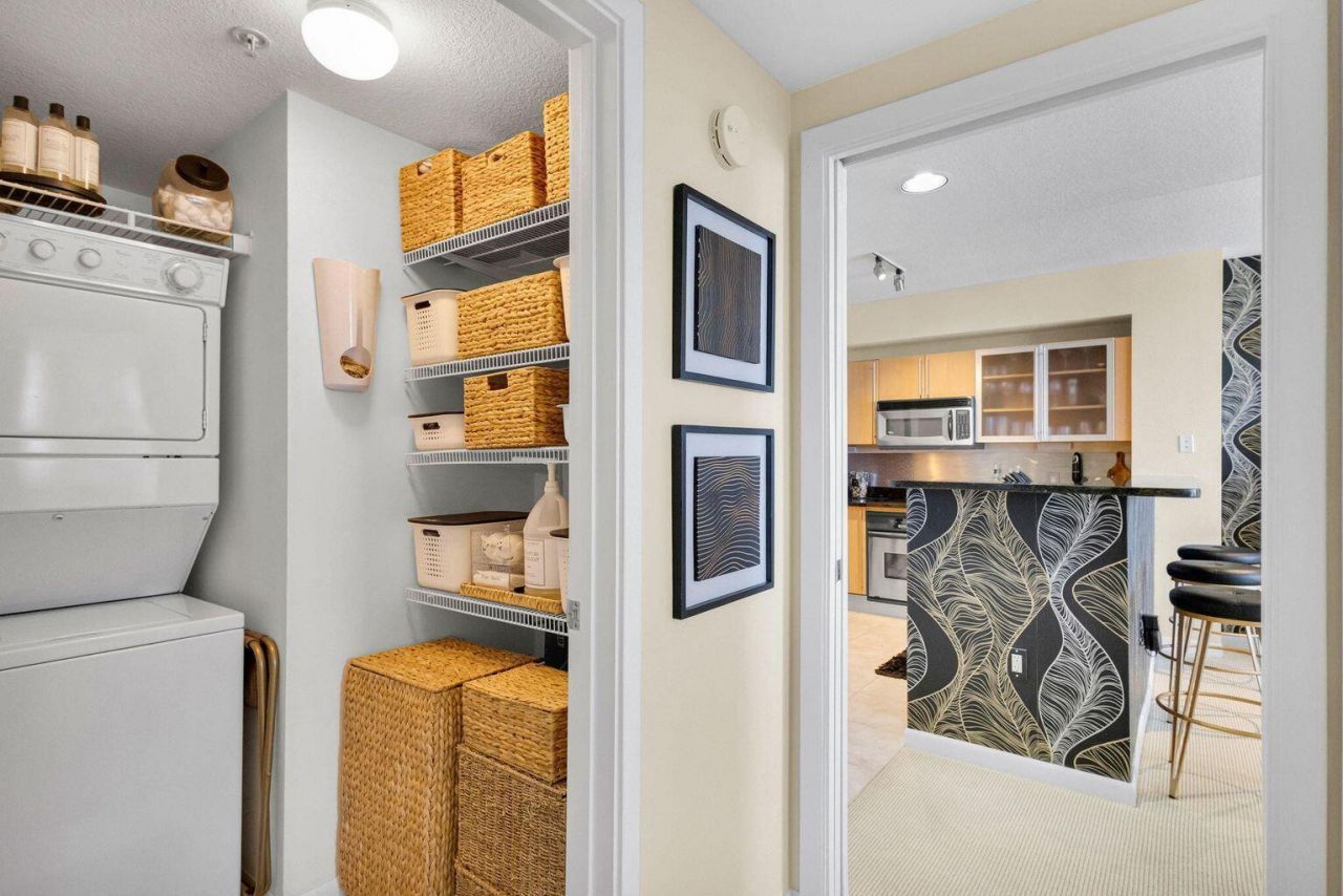 1551 N Flagler Drive, Unit 804, West Palm Beach, FL 33401 Photo