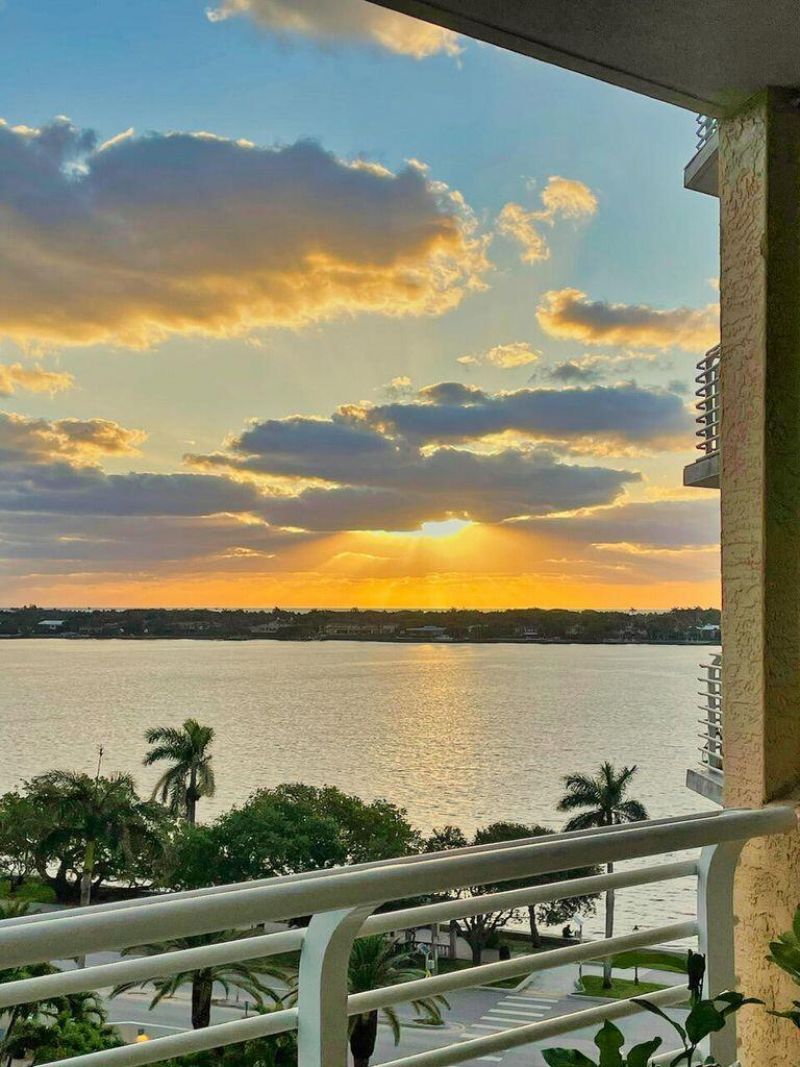 1551 N Flagler Drive, Unit 804, West Palm Beach, FL 33401 Photo