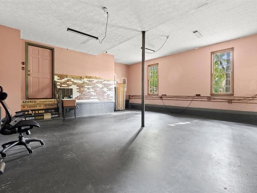 Property Image 31