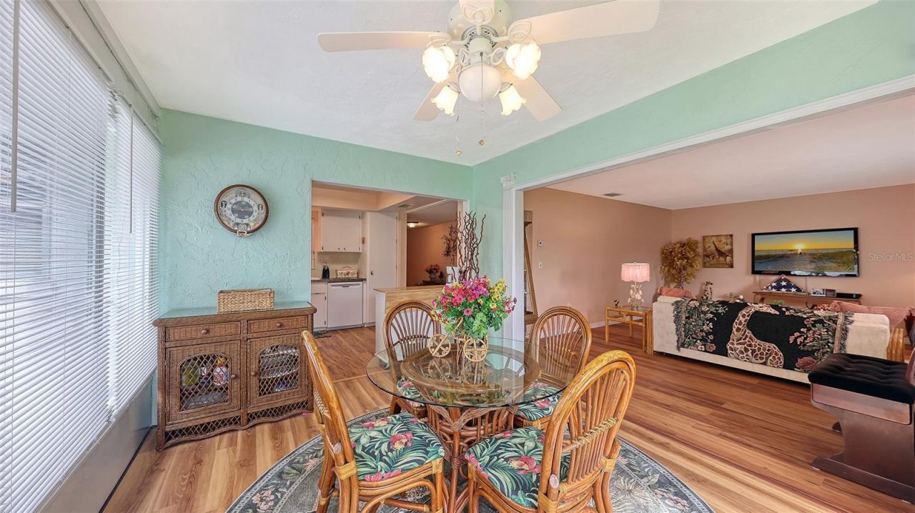 2623 Riverbluff Parkway, Unit V144, Sarasota, FL 34231 Photo
