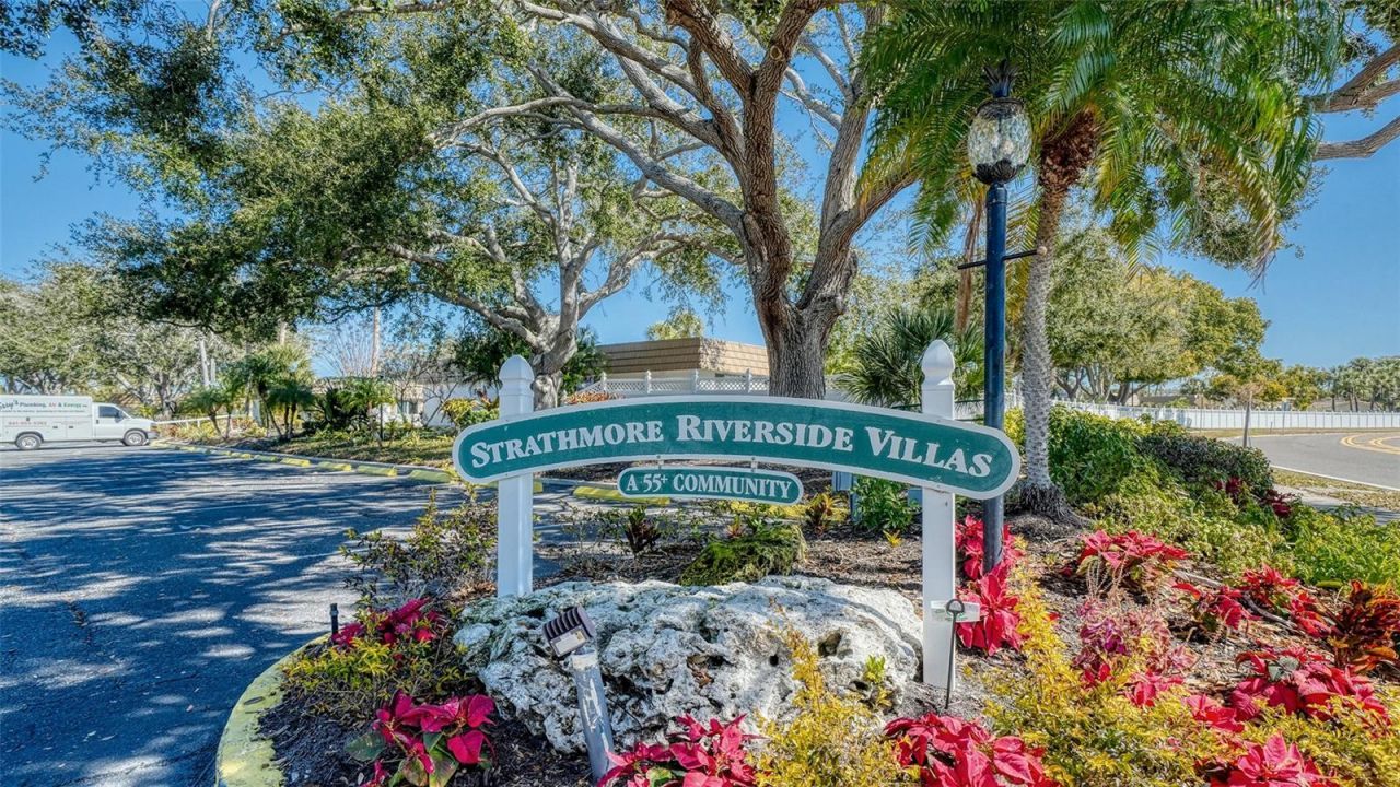 2623 Riverbluff Parkway, Unit V144, Sarasota, FL 34231 Photo