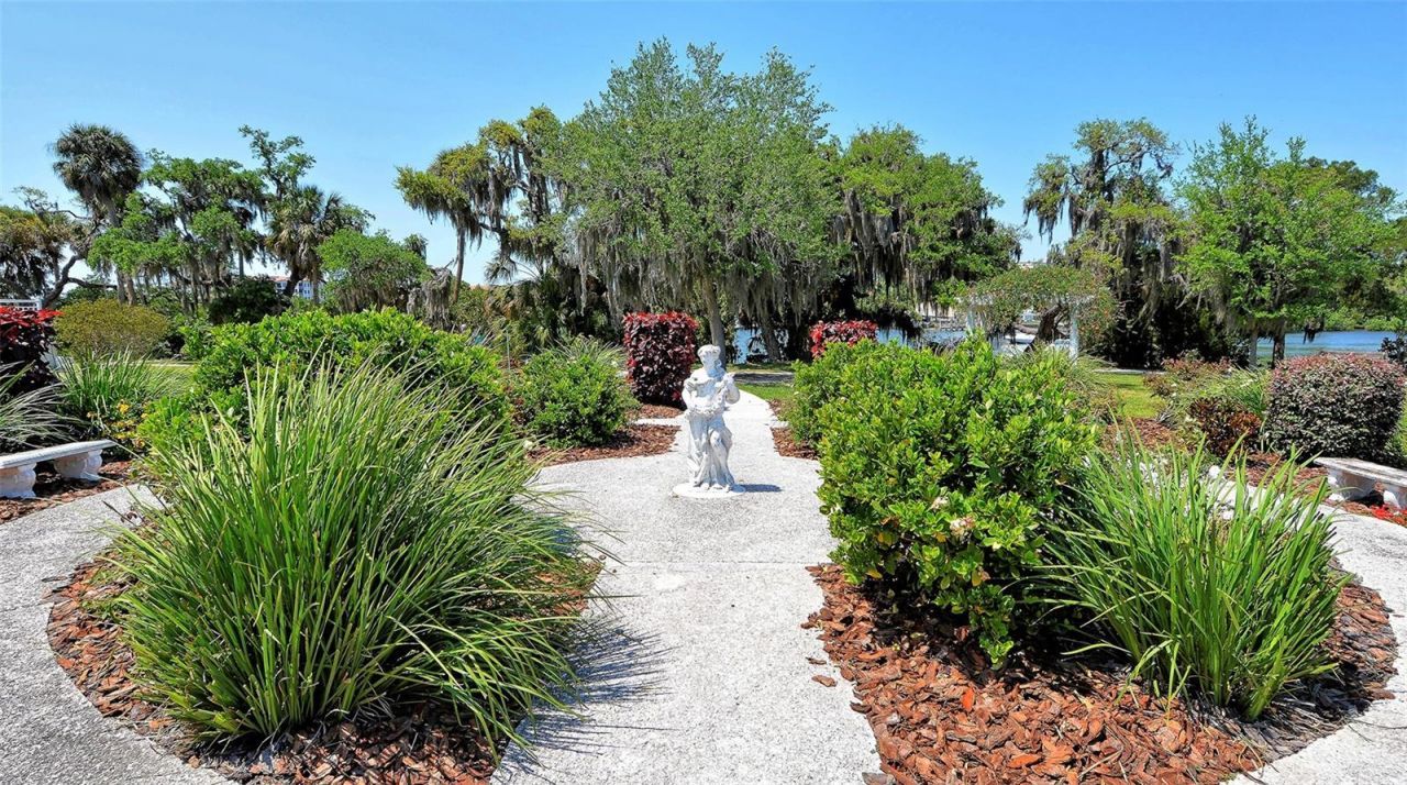 2623 Riverbluff Parkway, Unit V144, Sarasota, FL 34231 Photo