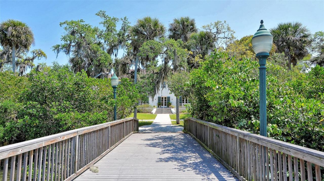 2623 Riverbluff Parkway, Unit V144, Sarasota, FL 34231 Photo