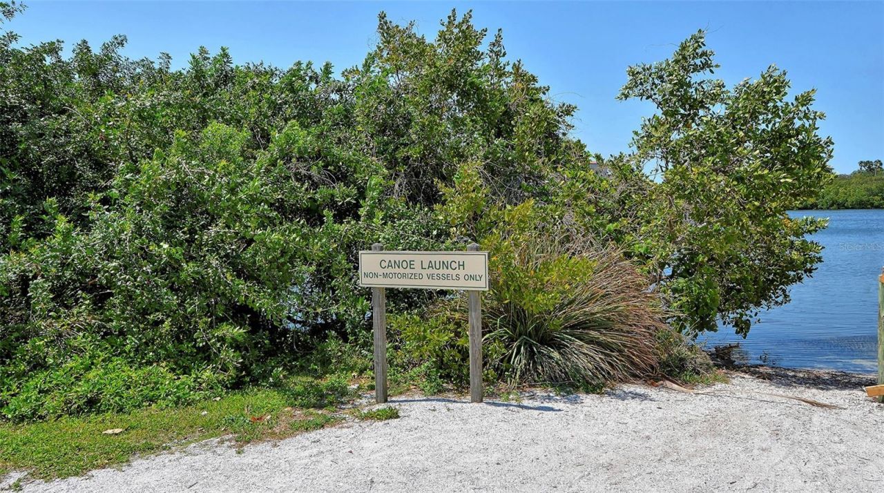 2623 Riverbluff Parkway, Unit V144, Sarasota, FL 34231 Photo