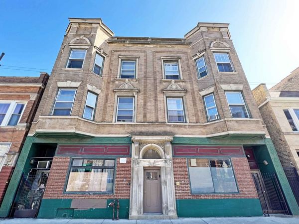 2941 W Belmont Avenue , Unit 3F, Chicago, IL 60618
