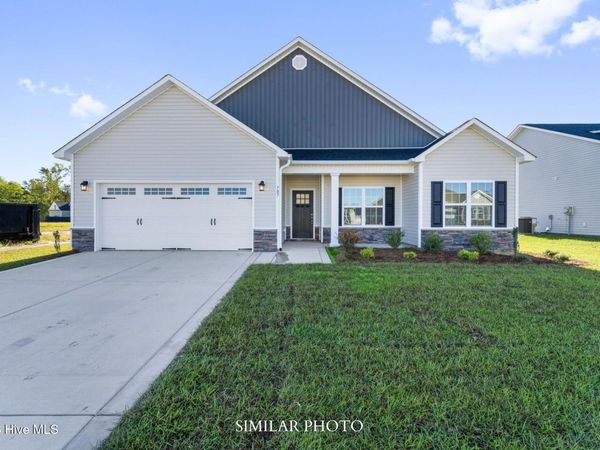 776 Regiment Road, Jacksonville, NC 28546
