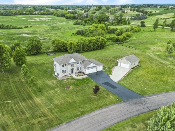 24678 Churchview Circle , New Prague, MN 56071