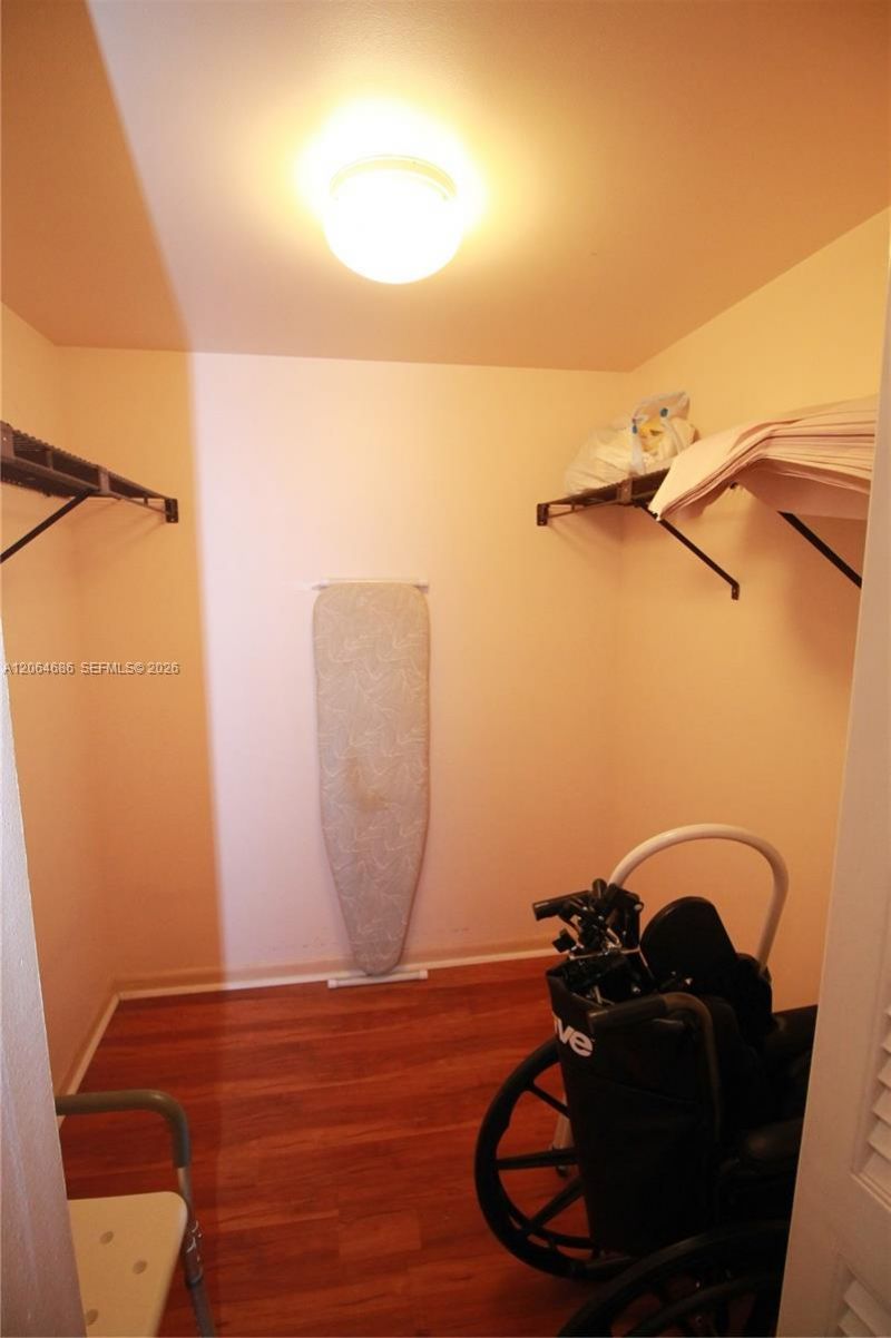 900 Colony Point Cir, Unit 216, Pembroke Pines, FL 33026 Photo