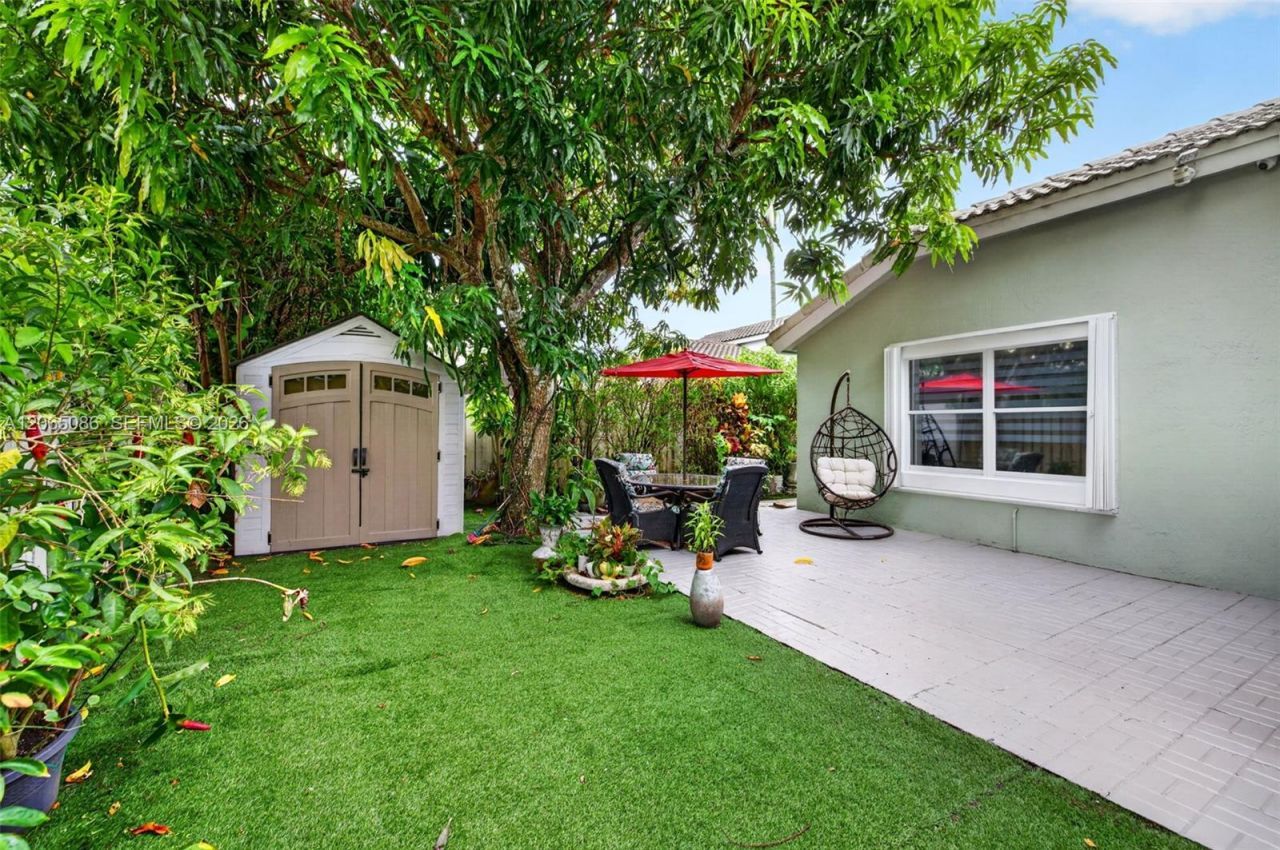 13356 NW 16th St, Pembroke Pines, FL 33028 Photo