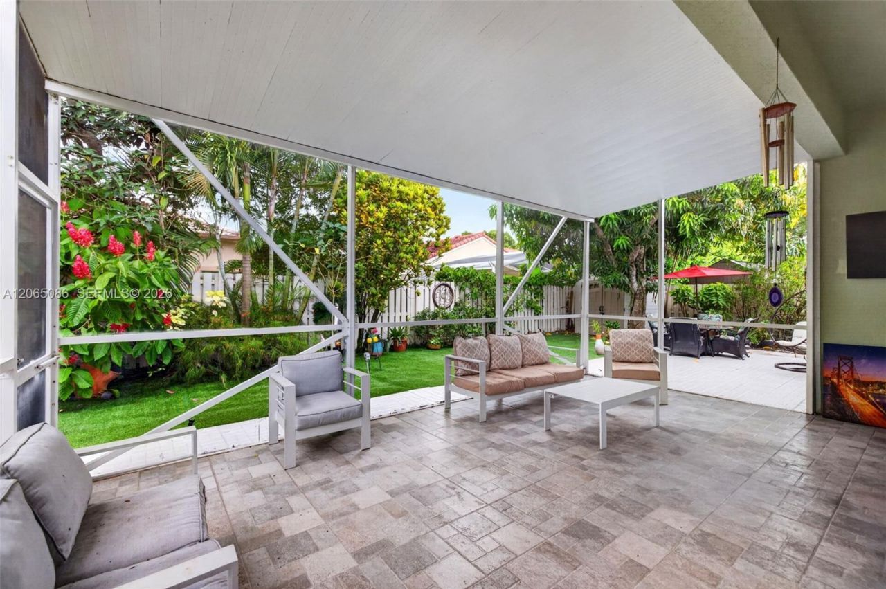 13356 NW 16th St, Pembroke Pines, FL 33028 Photo