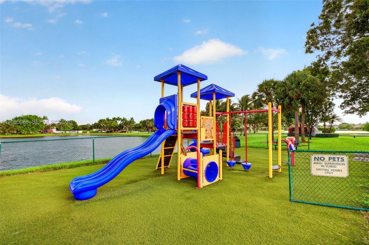 13356 NW 16th St, Pembroke Pines, FL 33028 Photo