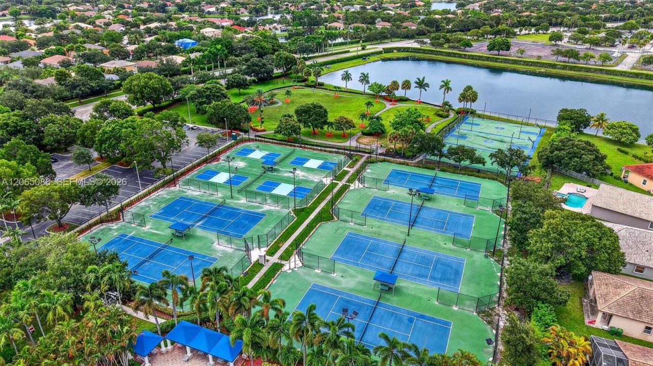 13356 NW 16th St, Pembroke Pines, FL 33028 Photo