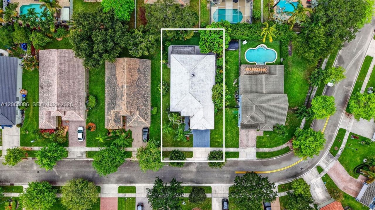 13356 NW 16th St, Pembroke Pines, FL 33028 Photo