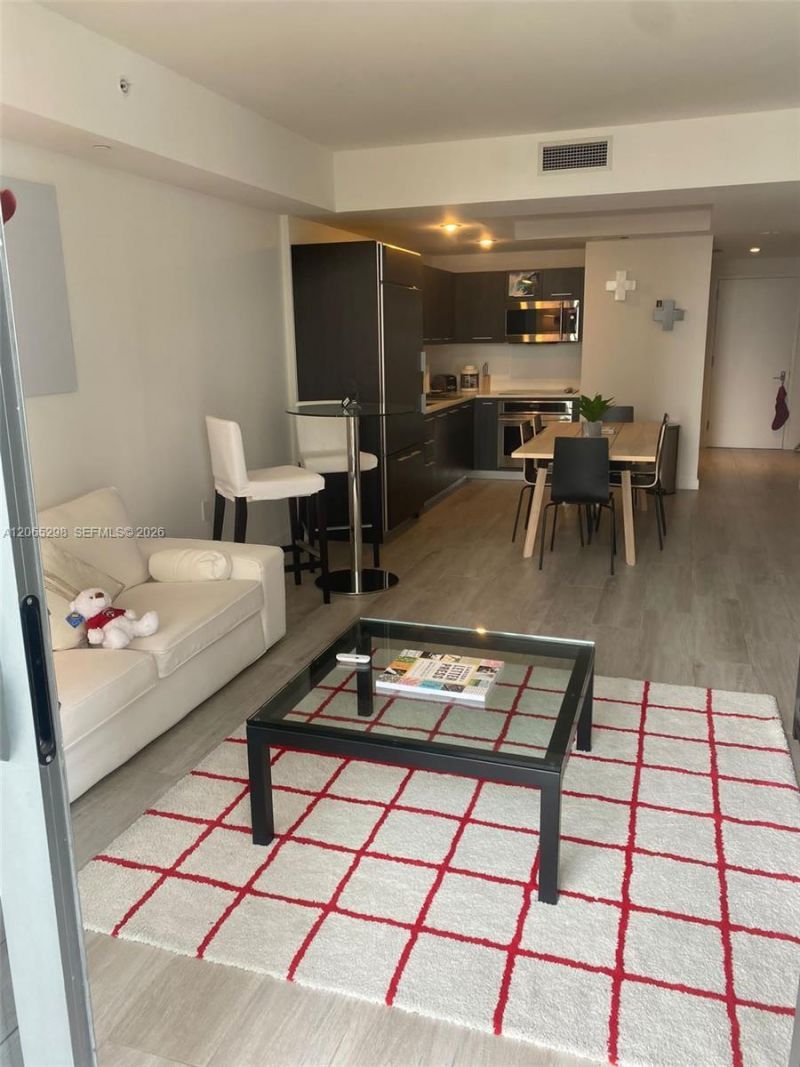 45 SW 9th St , Unit 1005, Miami, FL 33130 Photo