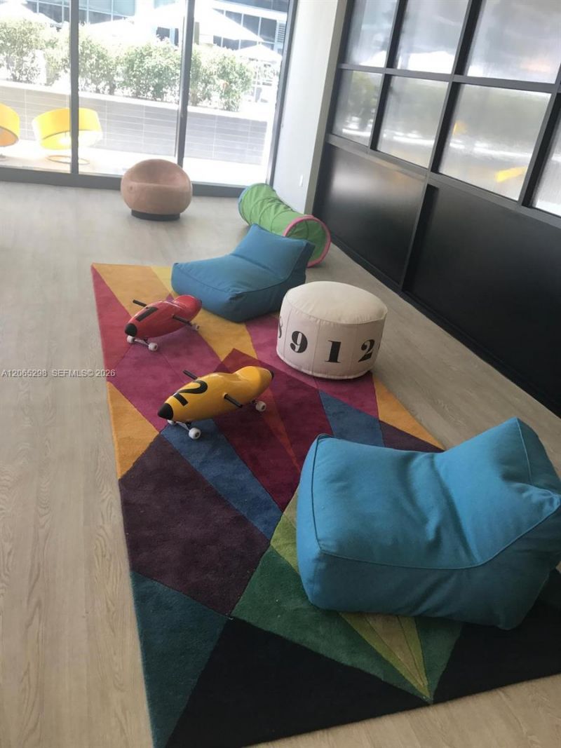 45 SW 9th St , Unit 1005, Miami, FL 33130 Photo