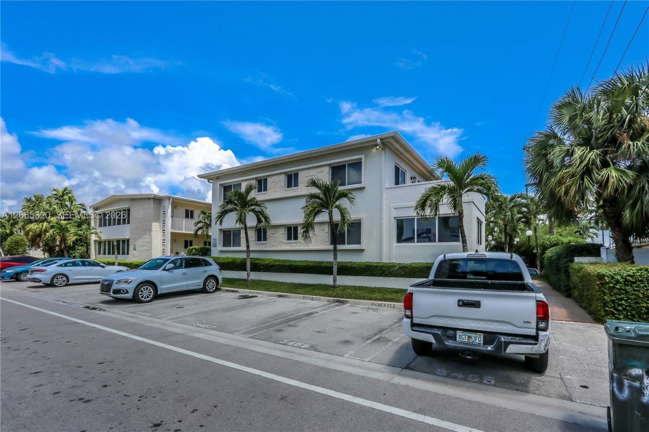 1029 94th St , Bay Harbor Islands, FL 33154 Photo