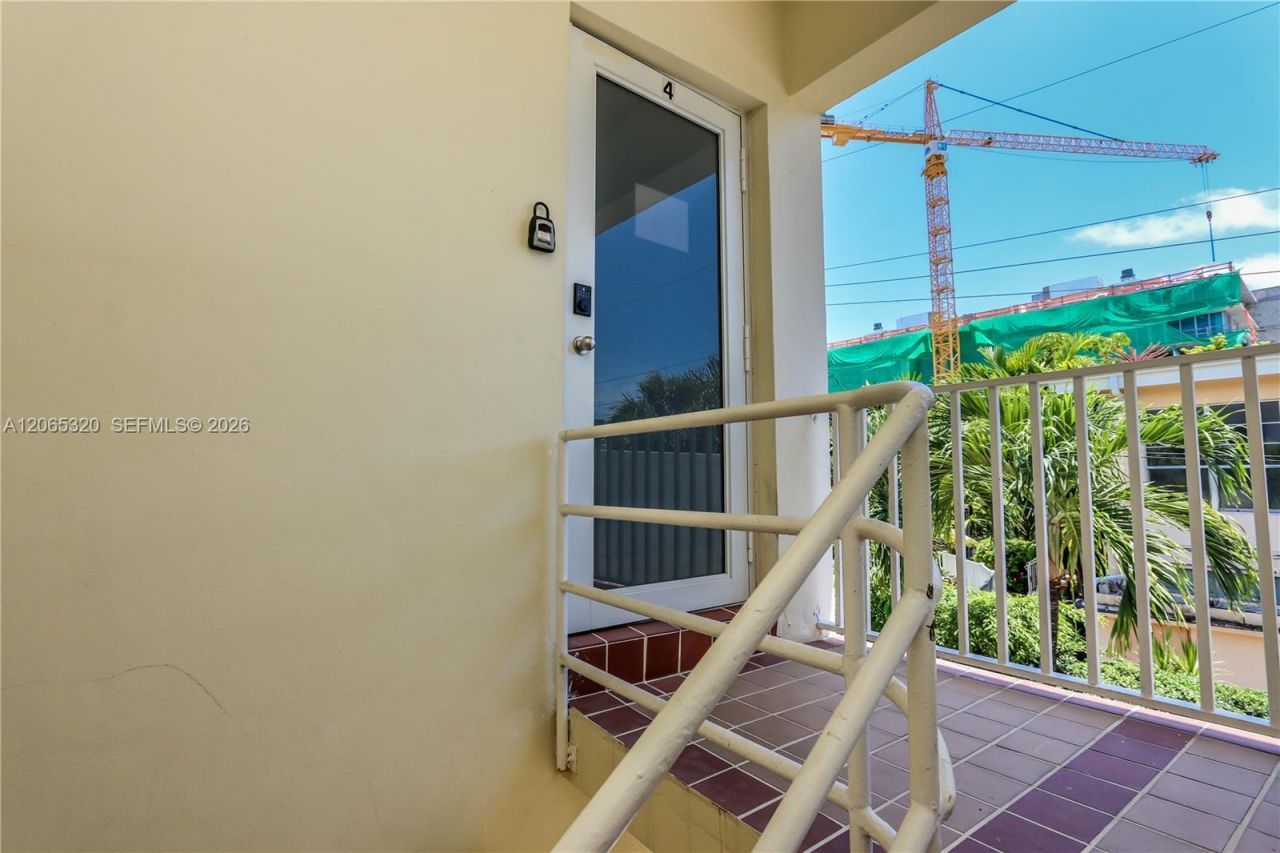 1029 94th St , Bay Harbor Islands, FL 33154 Photo