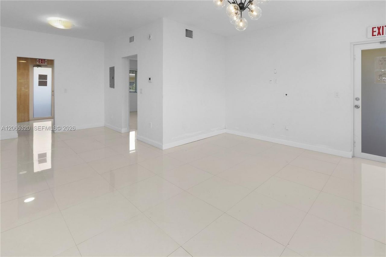 1029 94th St , Bay Harbor Islands, FL 33154 Photo