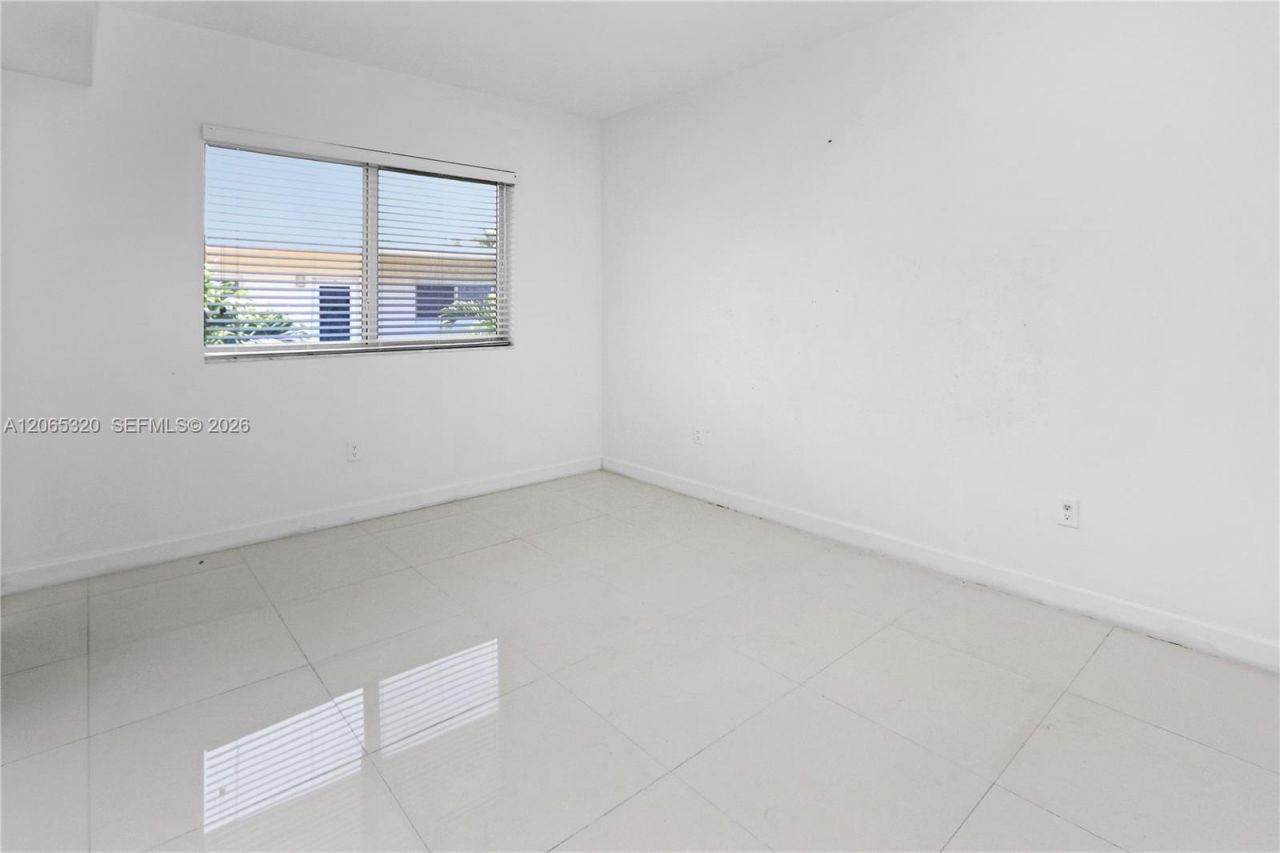 1029 94th St , Bay Harbor Islands, FL 33154 Photo