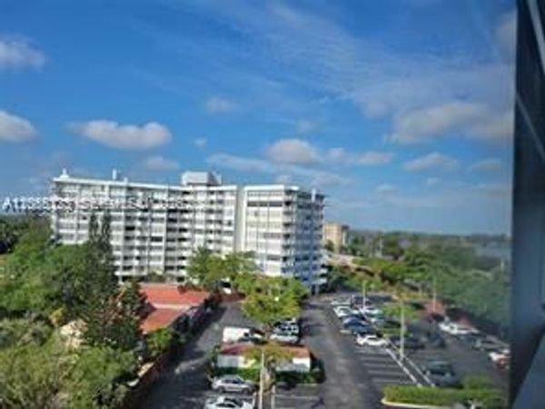 1300 NE Miami Gardens Dr , Unit 713E, Miami, FL 33179