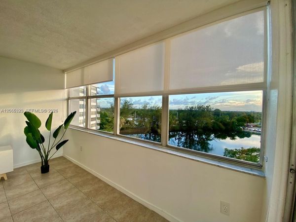 1300 NE Miami Gardens Dr , Unit 713E, Miami, FL 33179