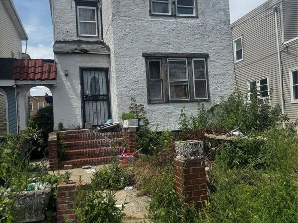 13838 233rd Street , Rosedale, NY 11422