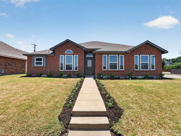 5800 Baker Drive, The Colony, TX 75056