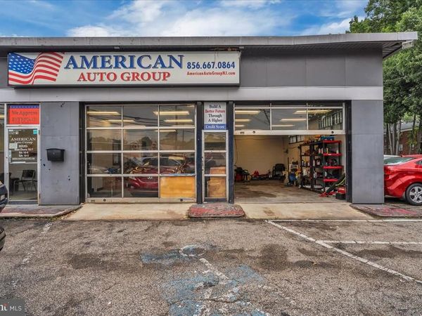 483 ROUTE 38 W , MAPLE SHADE, NJ 08052