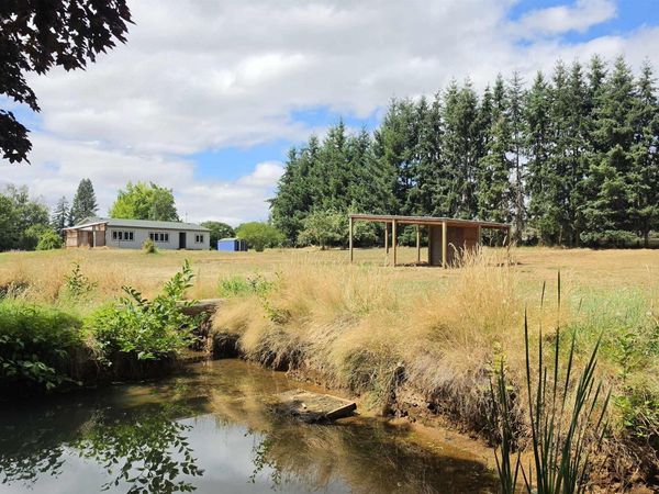 34125 E Lacomb Rd, Lebanon, OR 97355