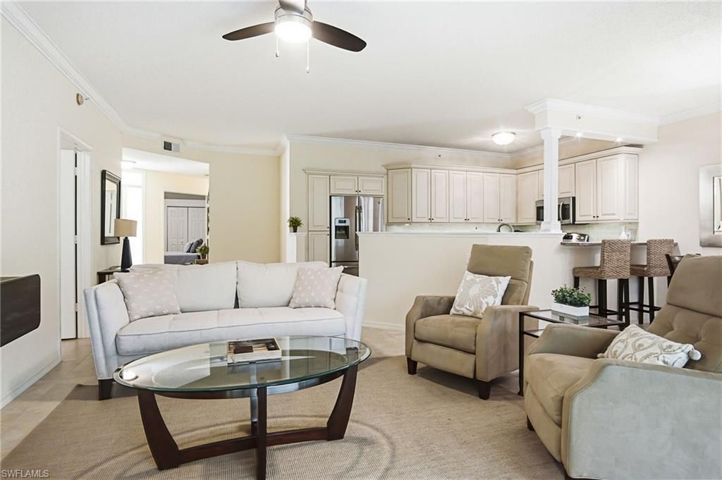 77 Silver Oaks Cir, Unit 8102, Naples, FL 34119 Photo
