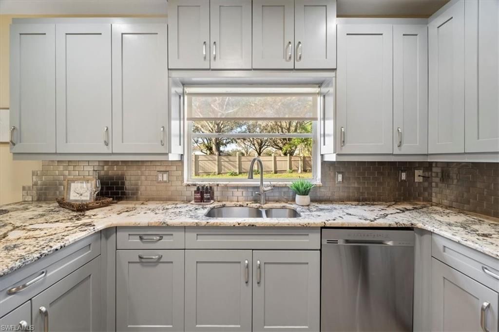 12341 Eagle Pointe Cir, Fort Myers, FL 33913 Photo