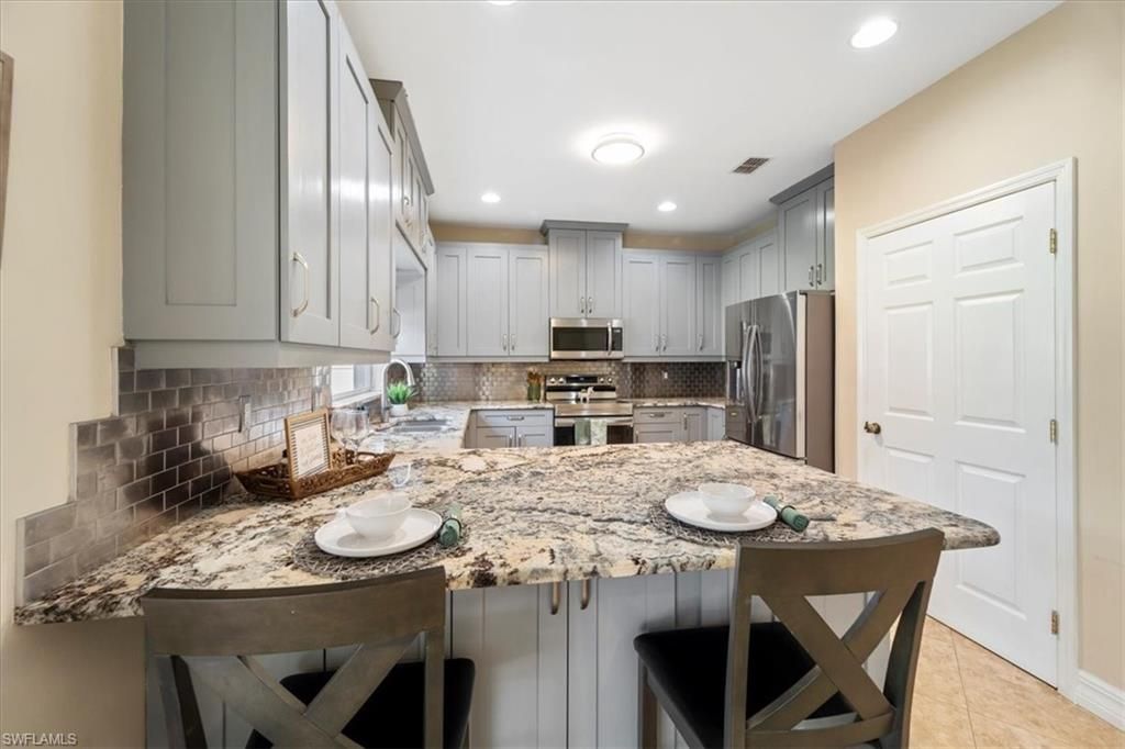 12341 Eagle Pointe Cir, Fort Myers, FL 33913 Photo