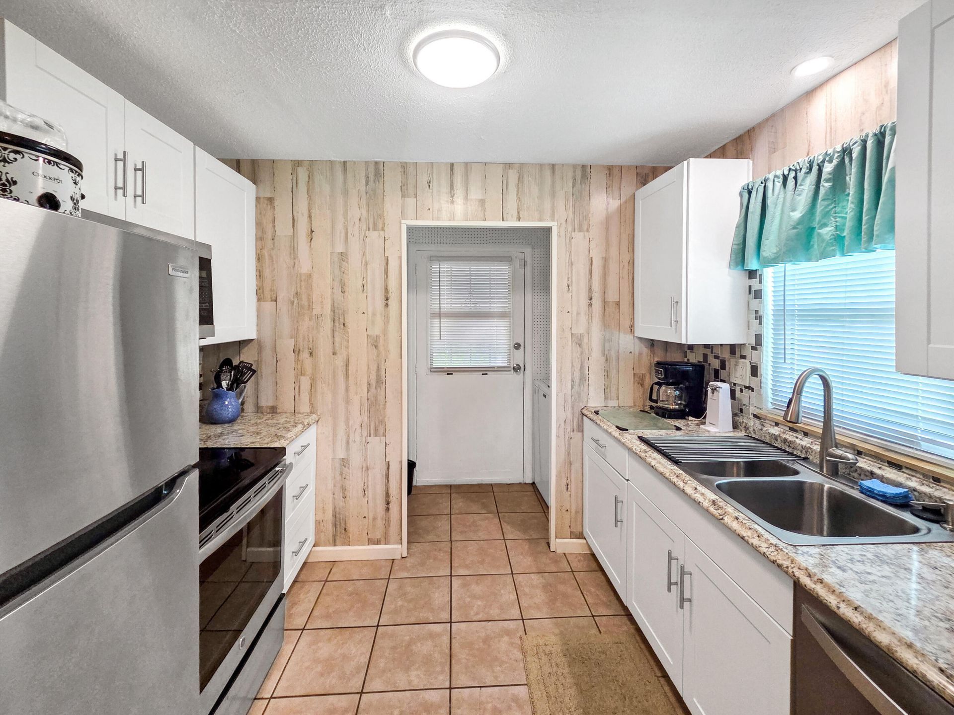 2013 Saint Lucie Boulevard, Fort Pierce, FL 34946 Photo